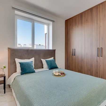 דירה Oasis Luxury B101 - Pool View